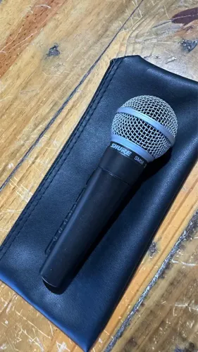 Microfone shure Sm58 preto