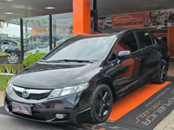 Honda Civic Sedan LXS 1.8/1.8 Flex 16V Aut. 4P 2008
