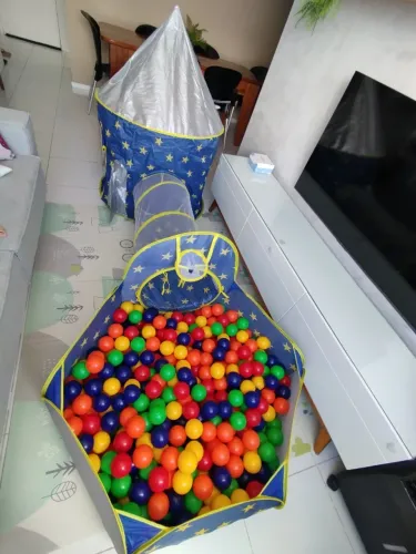 Circuito Infantil com Tenda e Piscina de Bolinhas