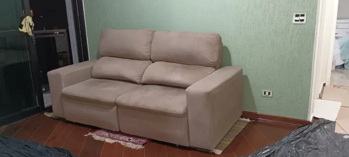Sofá 2 lugares retrátil bege