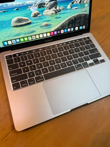 MacBook Pro 2020 Touchbar 