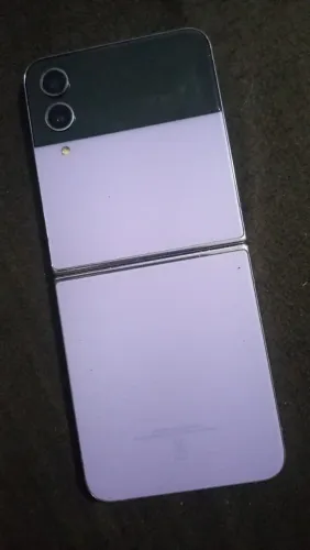 Zflip 4