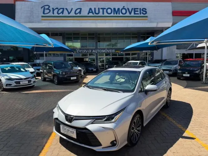 Toyota Corolla Altis 2.0 Flex 16V Aut. 2022