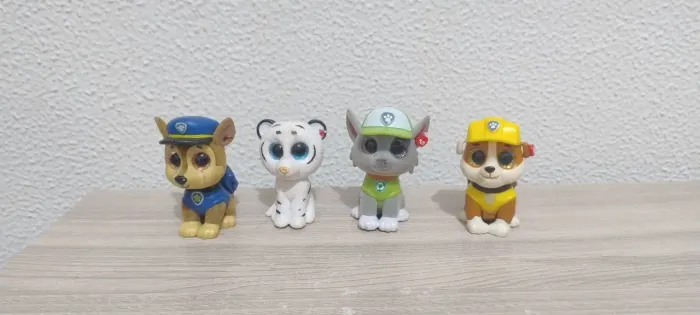 Lote 4 bonecos patrulha canina Ty Mini Boos