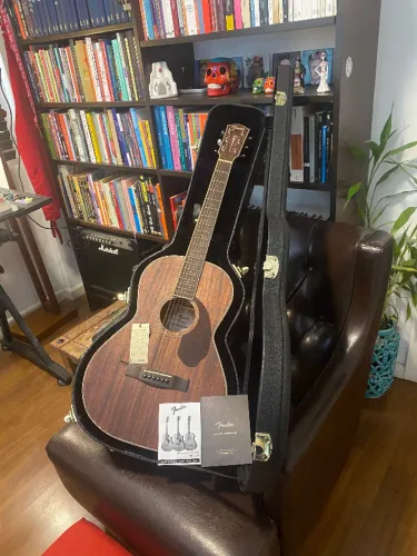Violão Fender Paramount Parlor PS-220E Acústico