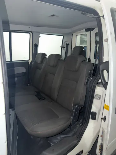 Bancos Doblo Adventure locker 2013
