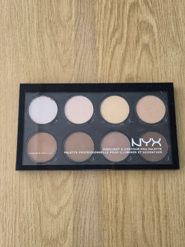 paleta nyx highlight & contour pro palette
