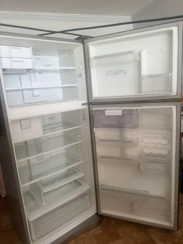 Vendo geladeira Electrolux 