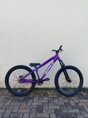 Bicicleta Gios FRX EVO Roxa Aro 26 Ano 2025