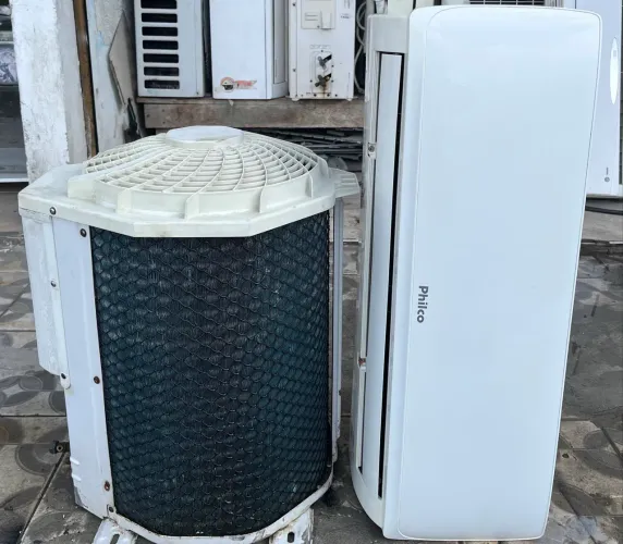 AR-CONDICIONADO SPLIT 9MIL BTUS (COM GARANTIA) 