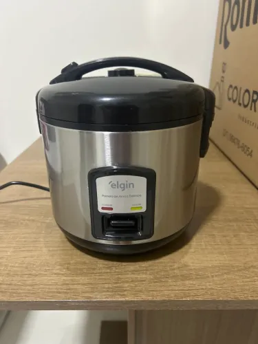 Panela de arroz eletrica