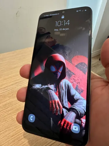 Celular Samsung A03 Core Zero. Leia