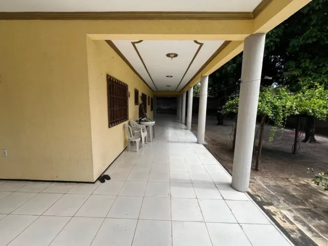 Chácara com 5 dormitórios à venda, 3000 m² por R$ 900.000,00 - Iguape - Aquiraz/CE