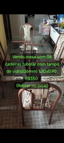 Vendo mesa completa com 6 cadeiras