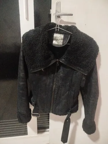 Roupas femininas novas e usadas