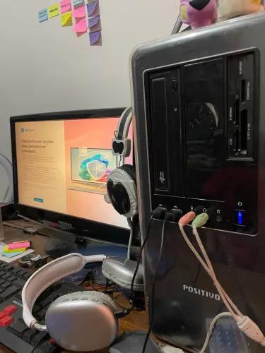 Computador Desktop Positivo