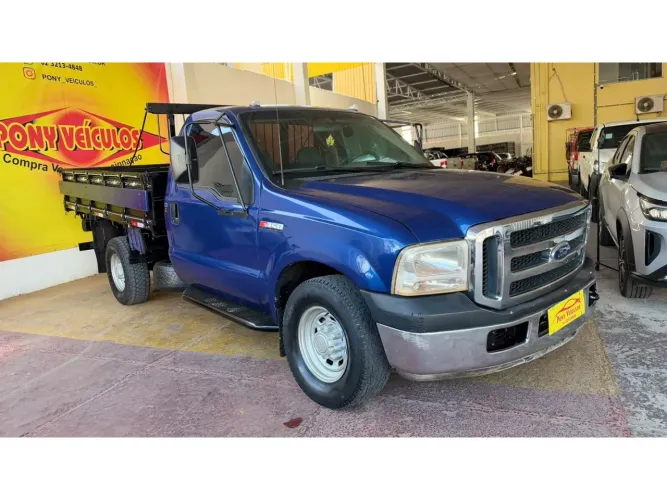 Ford F-350 3.9 Turbo Intercooler Diesel 2P Manual 2004