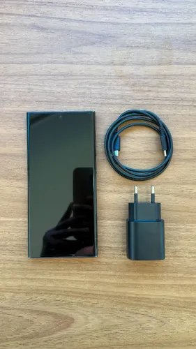 Galaxy S23 Ultra 5G 256GB Preto Semi-novo + Fit3 Brinde