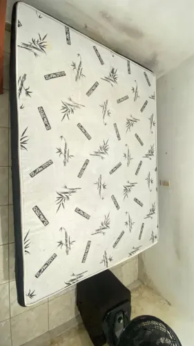 Cama box em perfeito estado de conservação