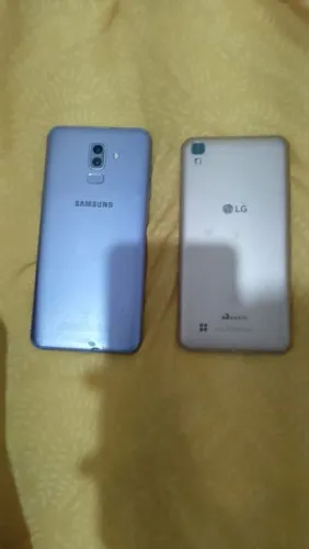 Dois celulares LG e Samsung