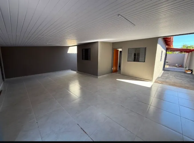Alugo casa no Cerrado 4 próximo a entrada