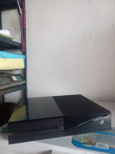 Xbox one fat (ler descrição)
