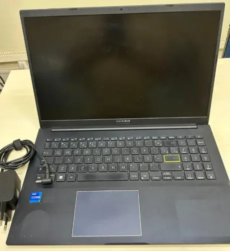 Asus Vivobook X513EAN intel core i7 1165G7 2.80Ghz Memória 8GB, SSD 256GB