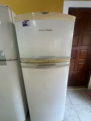 Geladeira frosfree