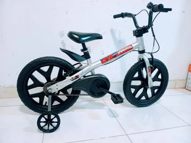BICICLETA INFANTIL ARO 16 ( 3 A 7) ANOS 