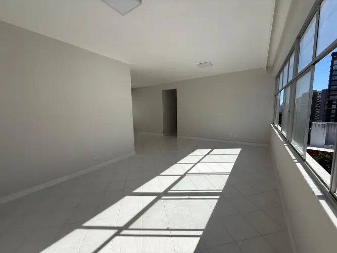 Apartamento 3 Quartos para Venda em Salvador, Centro, 3 dormitórios, 1 suíte, 3 banheiros,