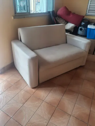 Sofá cama baú seminovo