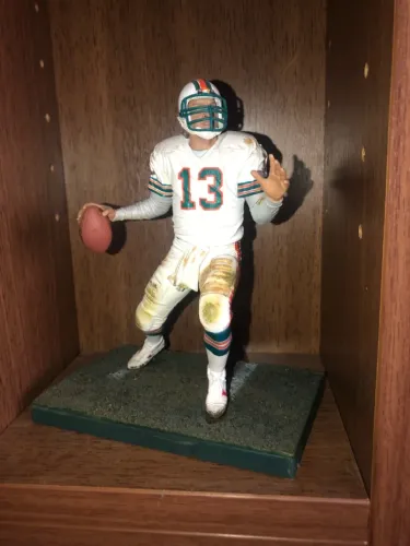 Miniatura Mcfarlane NFL - Dan Marino
