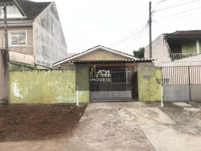 Casa com 3 dormitórios para alugar, 80 m² por R$ 2.280,00/mês - Cajuru - Curitiba/PR