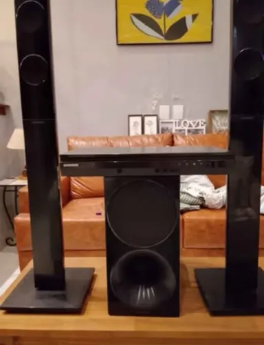 VENDO HOME THEATER SAMSUNG HT E-553 K/ZD 1000 WATTS