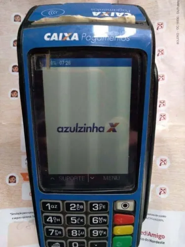 Carregador de celular na caixinha com copeto no valor de $ 40.00