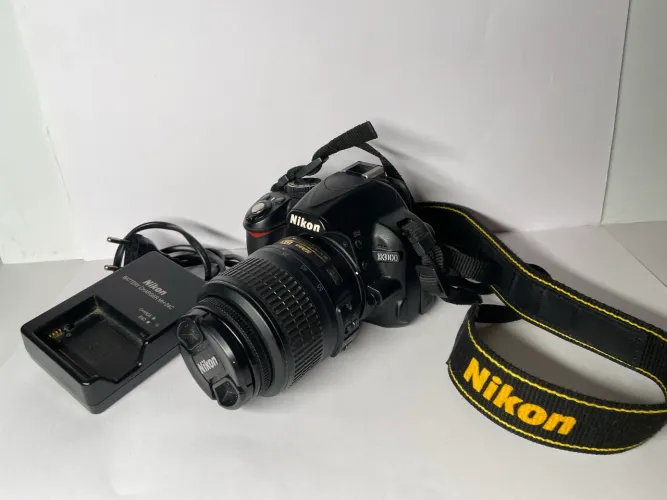 Câmera Nikon D3100