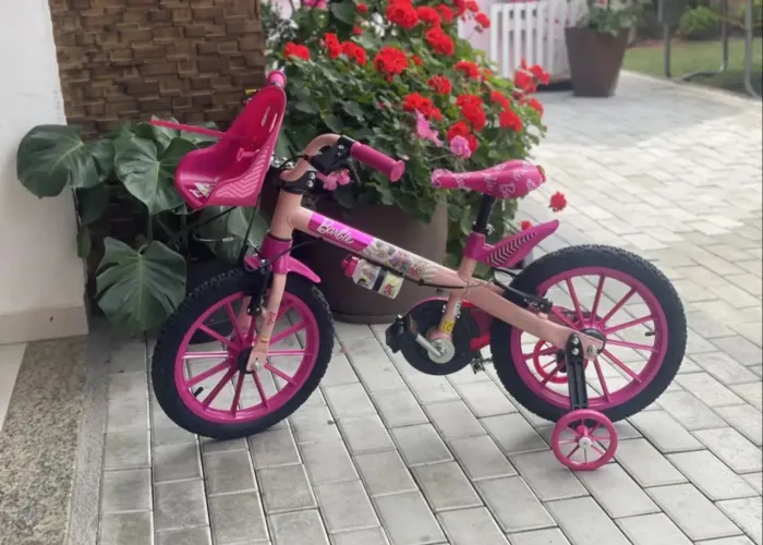 Bicicleta Infantil Nathor Aro 16 Barbie, praticamente nova