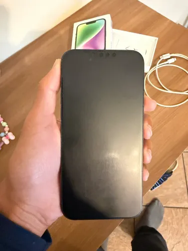 iPhone 14 Plus - Estado de Novo (Impecável + Caixa e Cabo Original)