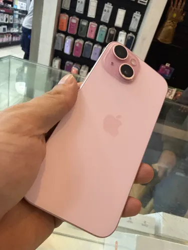 Iphone 15 128 Rosa - Bateria 87% todo original