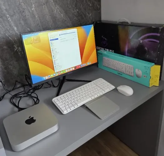 Mac Mini M1 256GB 8GB ram, com monitor gamer Mancer novo, 21.5 100HZ, trackpad apple, mous