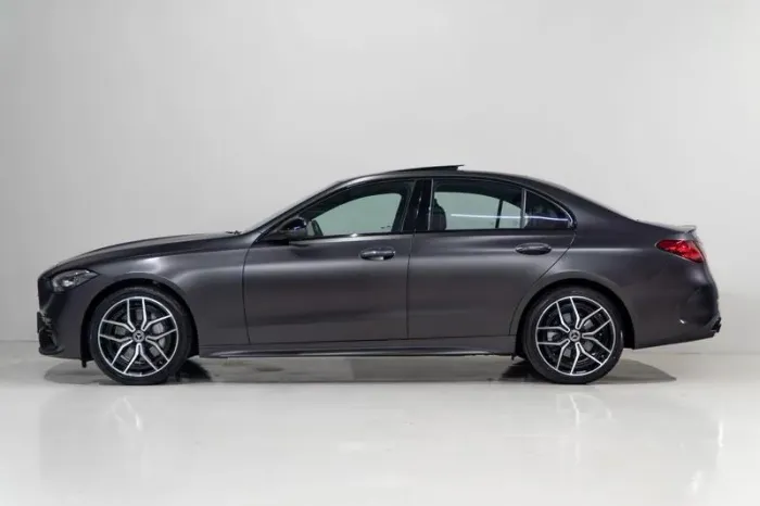 Mercedes-Benz C-300 AMG Line EQ Boost 2.0 TB Aut. 2024