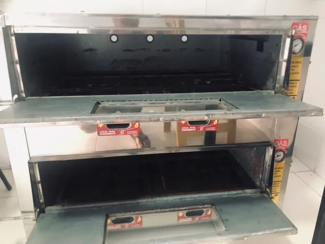Vendo forno industrial