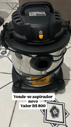 Aspirador de pó e água novo