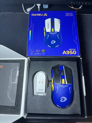 Vendo Mouse DAREU A950