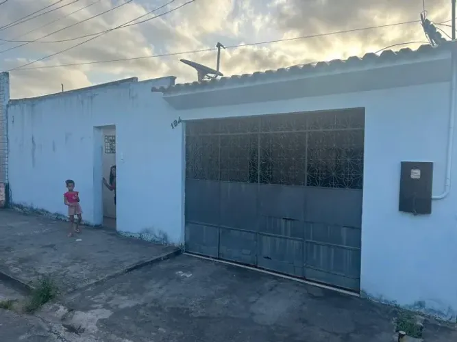 Vendo Casa no Monte Castelo