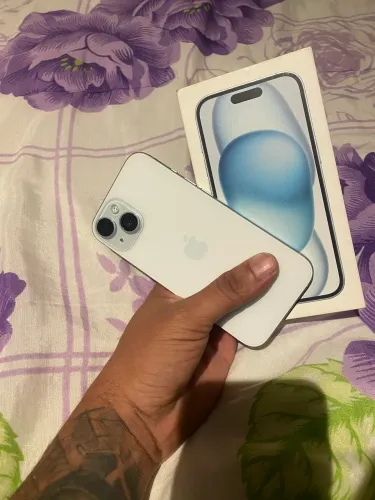 iPhone 15 256g 