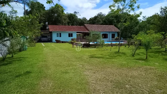 Chácara 3300m² com Boa Localização - Sul do Rio