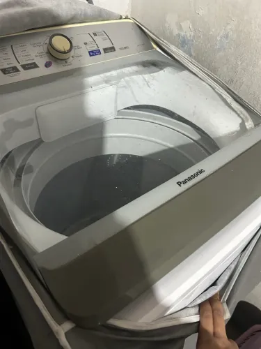 Vendo máquina de lavar Panasonic semi nova