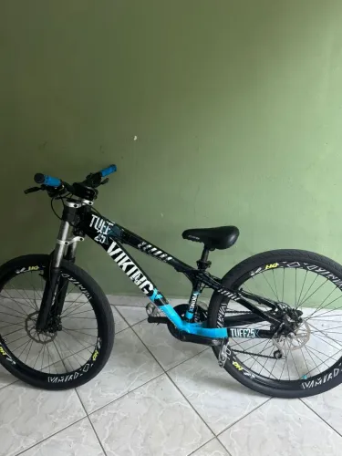 VikingX Tuff 25 Aro VMAX Freio Hidráulico Suspensão 2 Andar