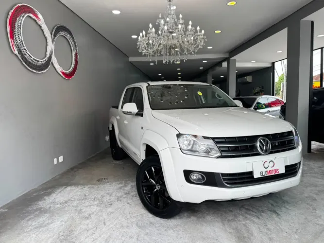 Volkswagen Amarok High.cd 2.0 16V TDI 4X4 Dies. AUT 2013